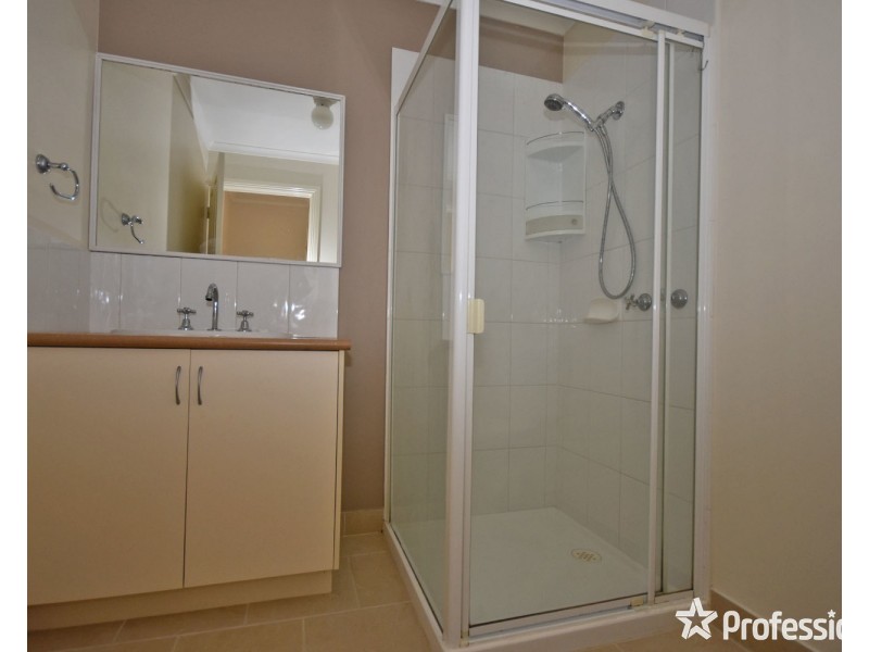 3/51-55 Bell Street, Yarra Glen VIC 3775