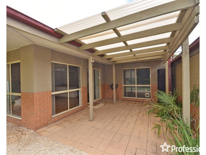 3/51-55 Bell Street, Yarra Glen VIC 3775