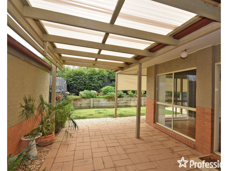 3/51-55 Bell Street, Yarra Glen VIC 3775
