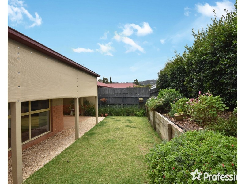 3/51-55 Bell Street, Yarra Glen VIC 3775