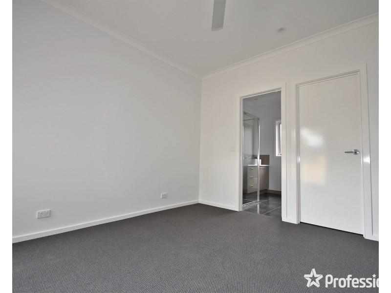 7a Homer Avenue, Croydon South VIC 3136