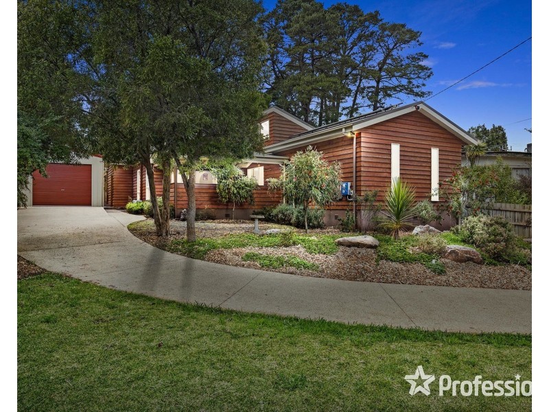 21 Elsie Grove, Mount Evelyn VIC 3796