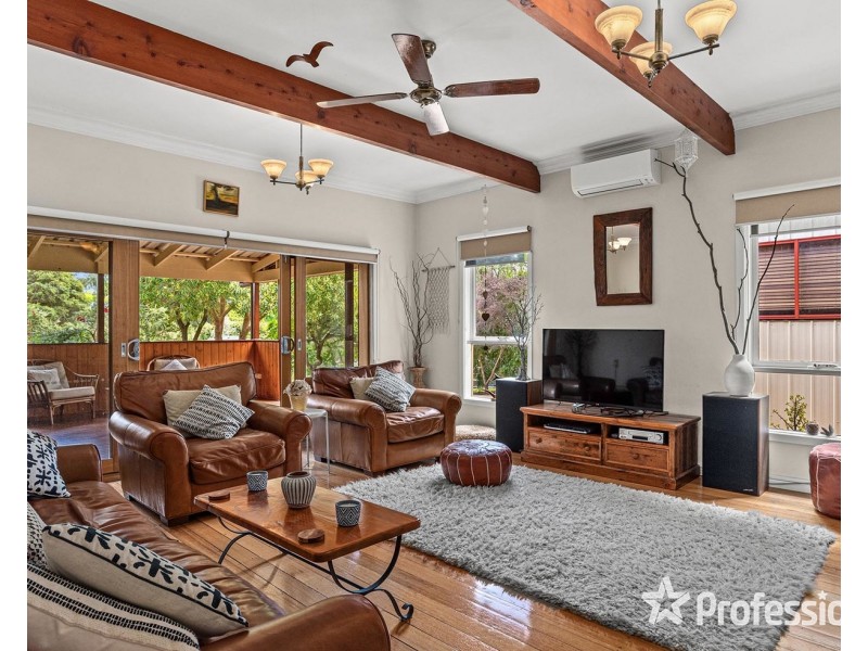 21 Elsie Grove, Mount Evelyn VIC 3796