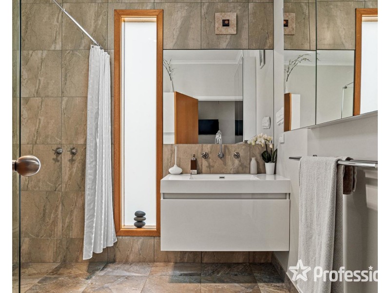 21 Elsie Grove, Mount Evelyn VIC 3796