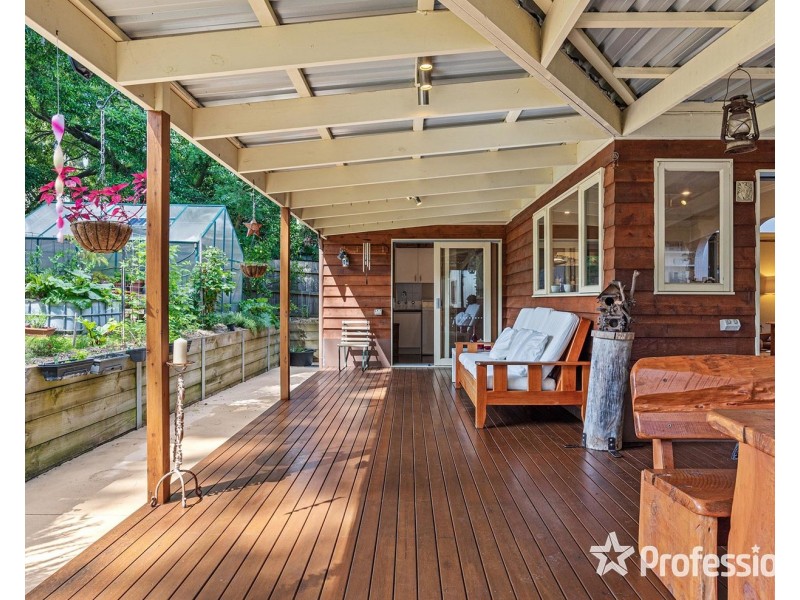 21 Elsie Grove, Mount Evelyn VIC 3796