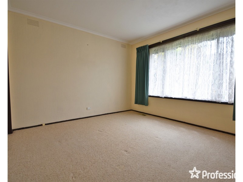 36 Geoffrey Drive, Kilsyth VIC 3137