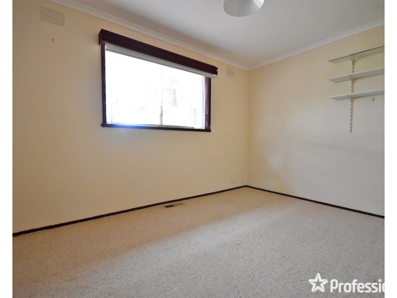 36 Geoffrey Drive, Kilsyth VIC 3137