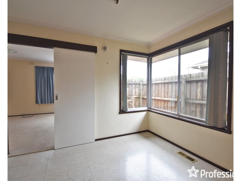 36 Geoffrey Drive, Kilsyth VIC 3137