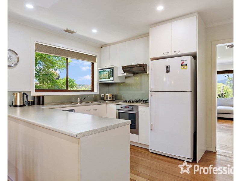 67 Carronvale Road, Mooroolbark VIC 3138