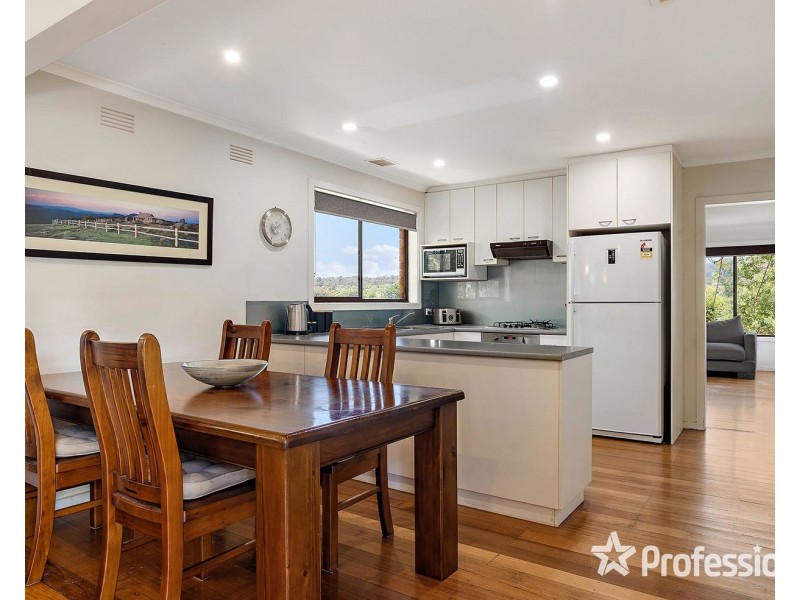 67 Carronvale Road, Mooroolbark VIC 3138