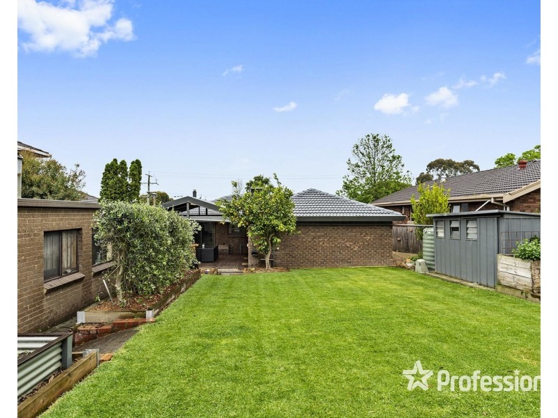 33 Lauriston Drive, Coldstream VIC 3770