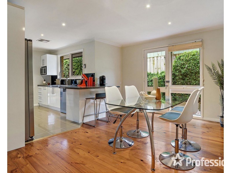 104 Daffodil Road, Boronia VIC 3155