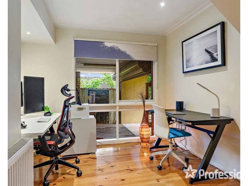 104 Daffodil Road, Boronia VIC 3155