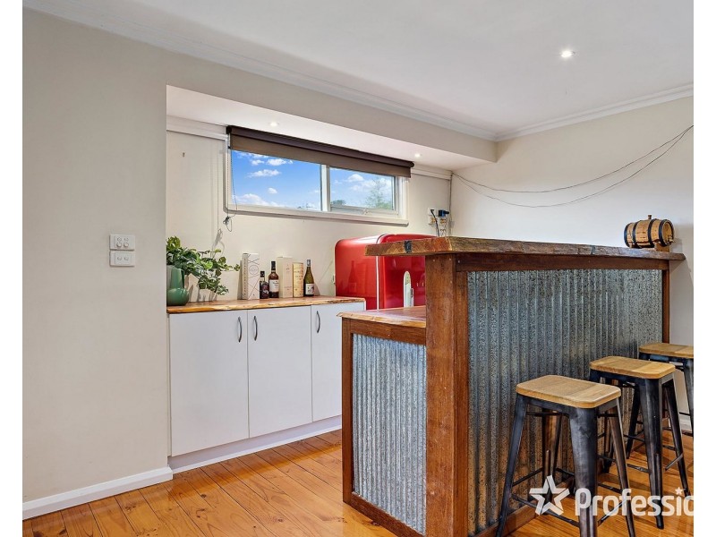 104 Daffodil Road, Boronia VIC 3155