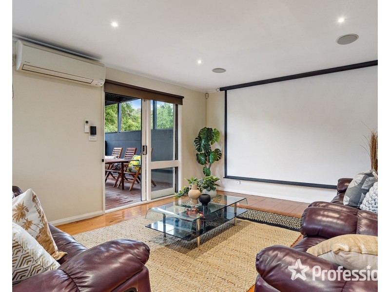 104 Daffodil Road, Boronia VIC 3155