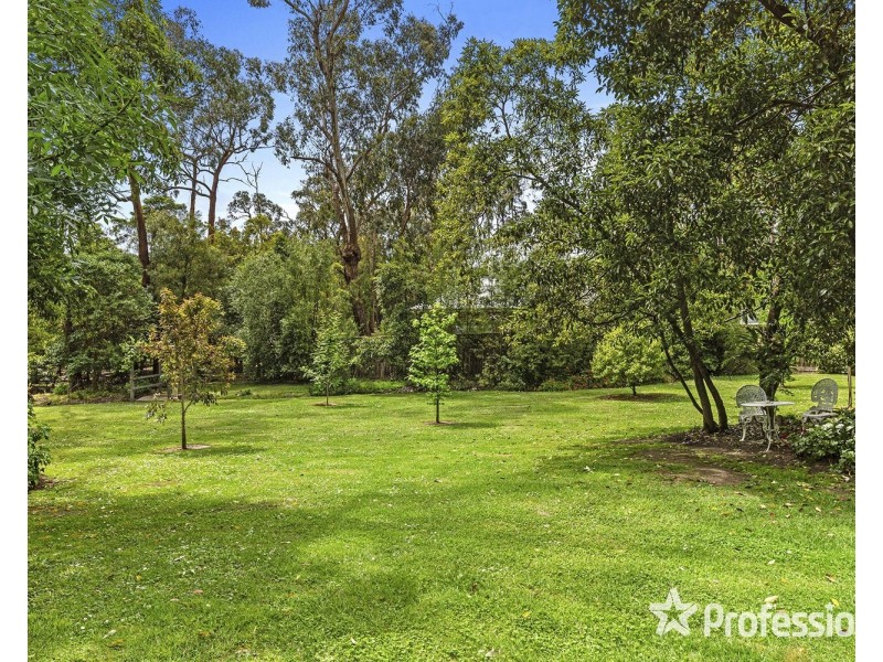 21 Edinburgh Road, Lilydale VIC 3140