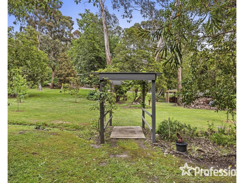 21 Edinburgh Road, Lilydale VIC 3140