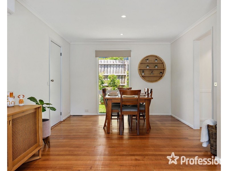 36 Batterbee Drive, Mooroolbark VIC 3138