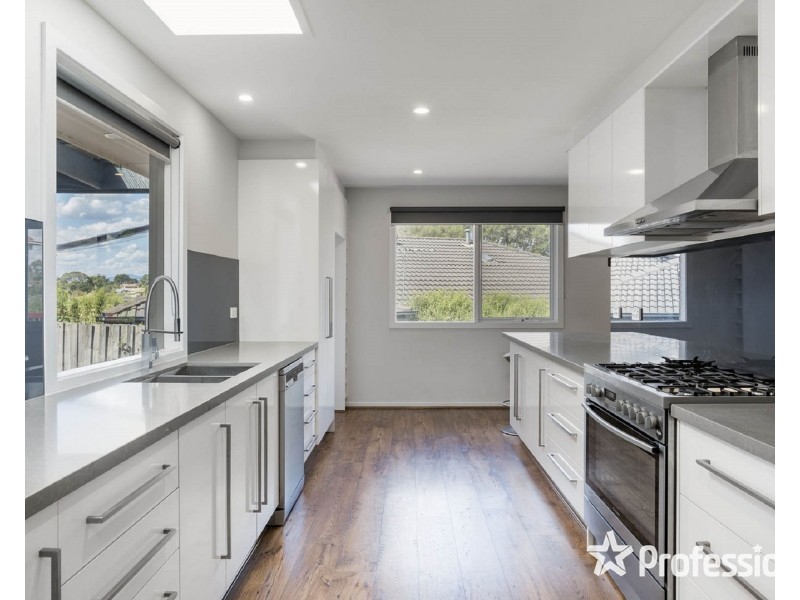4 East Link, Chirnside Park VIC 3116