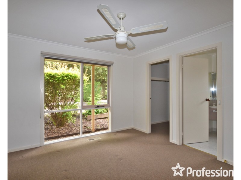 1/22 Mirabel Avenue, Ringwood East VIC 3135