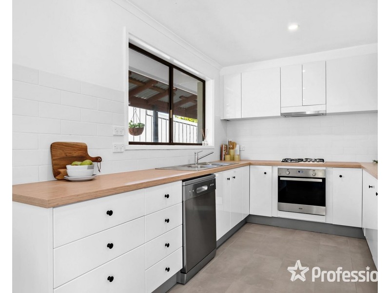 25 Bronwyn Street, Coldstream VIC 3770