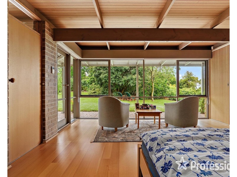 28 Thomas Crescent, Lilydale VIC 3140