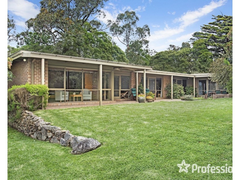 28 Thomas Crescent, Lilydale VIC 3140