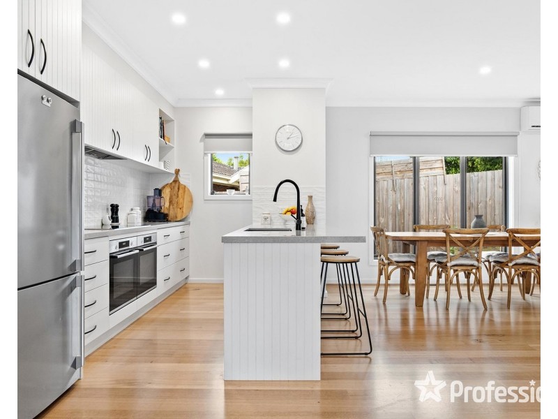 1 Cecilia Place, Wandin North VIC 3139