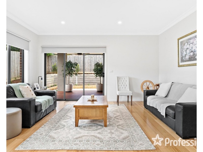 1 Cecilia Place, Wandin North VIC 3139