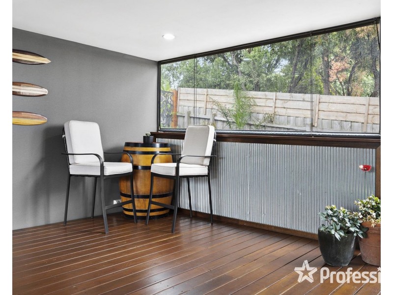 84 Landscape Drive, Mooroolbark VIC 3138