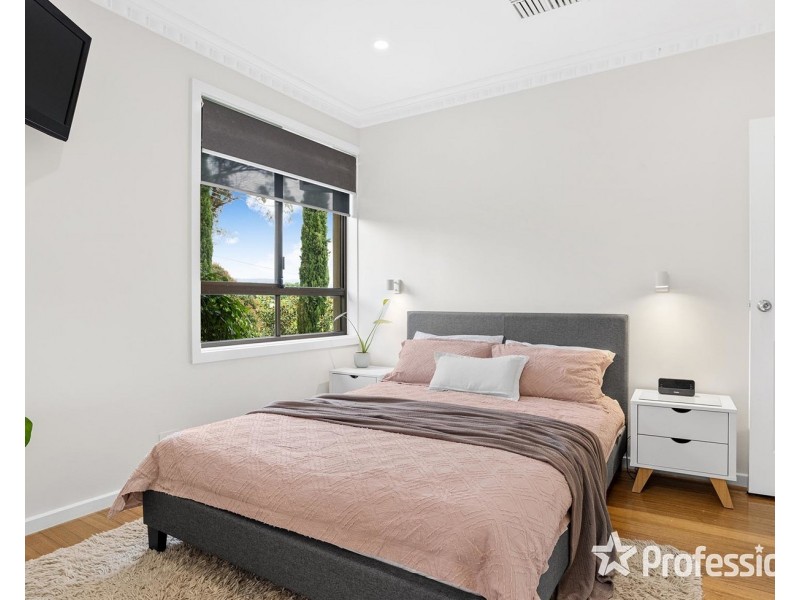 11 Williams Road, Mooroolbark VIC 3138