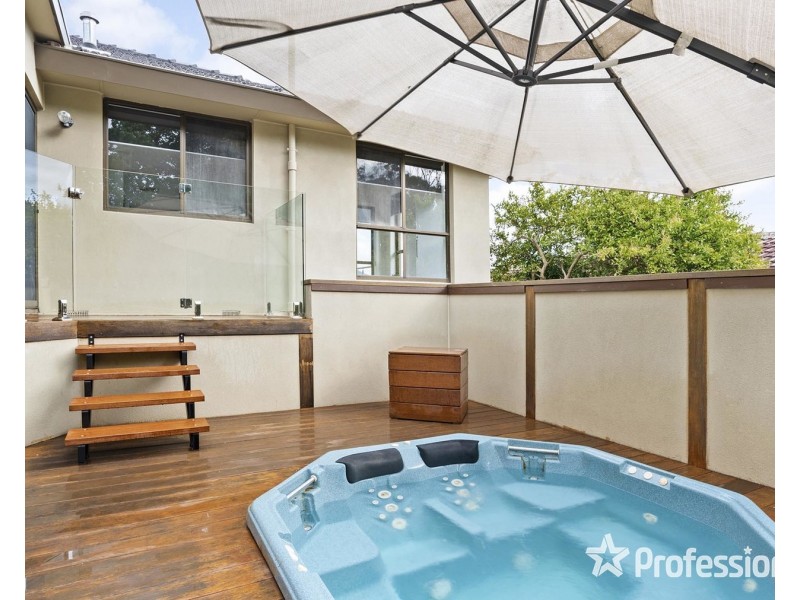 11 Williams Road, Mooroolbark VIC 3138