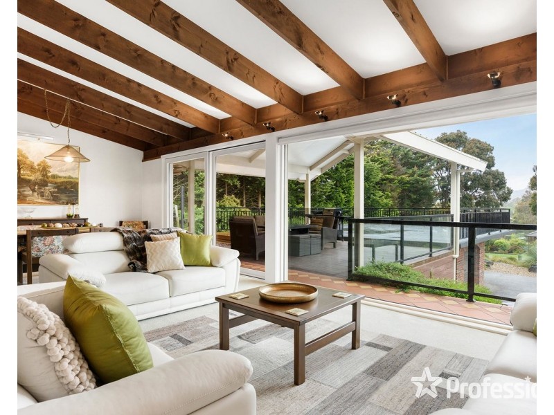 23-25 Smithacres Road, Montrose VIC 3765