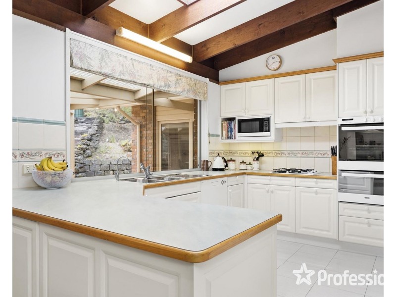 23-25 Smithacres Road, Montrose VIC 3765