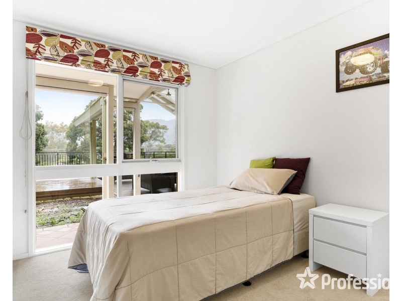 23-25 Smithacres Road, Montrose VIC 3765
