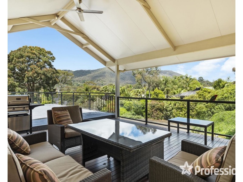 23-25 Smithacres Road, Montrose VIC 3765