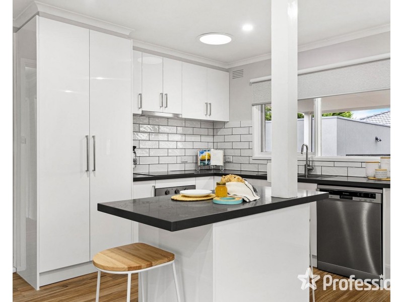 47 Sellick Drive, Croydon VIC 3136