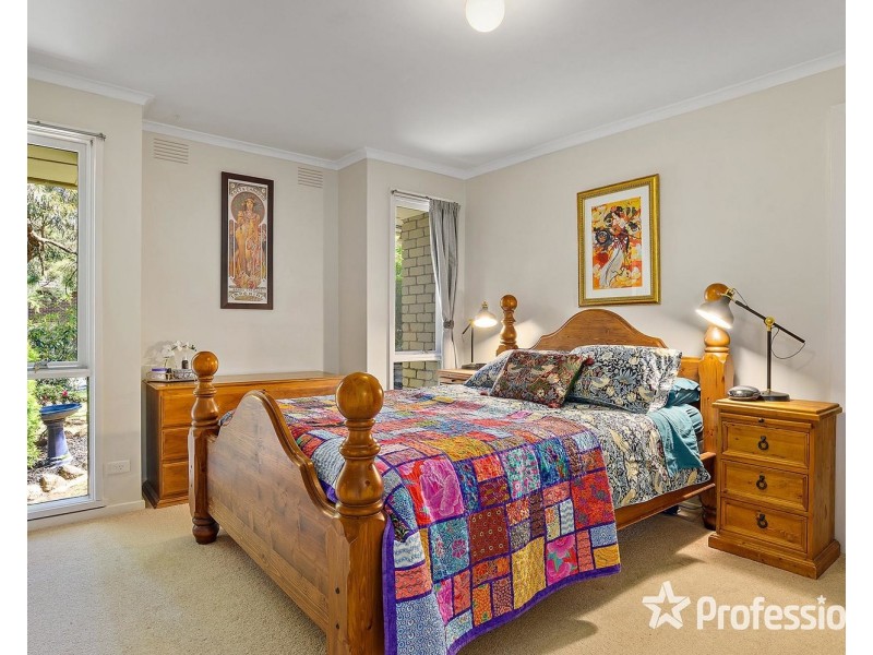 5 Arkarra Court, Mooroolbark VIC 3138