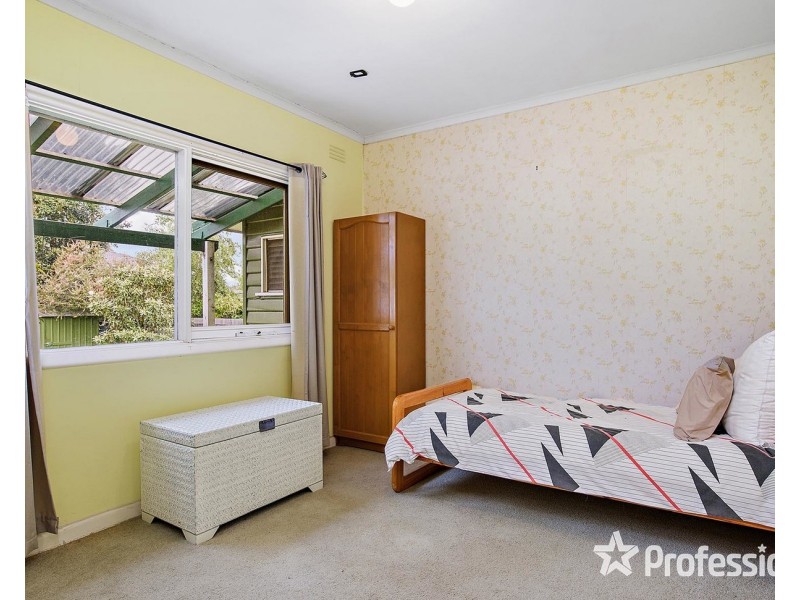 35 Rathmullen Road, Boronia VIC 3155