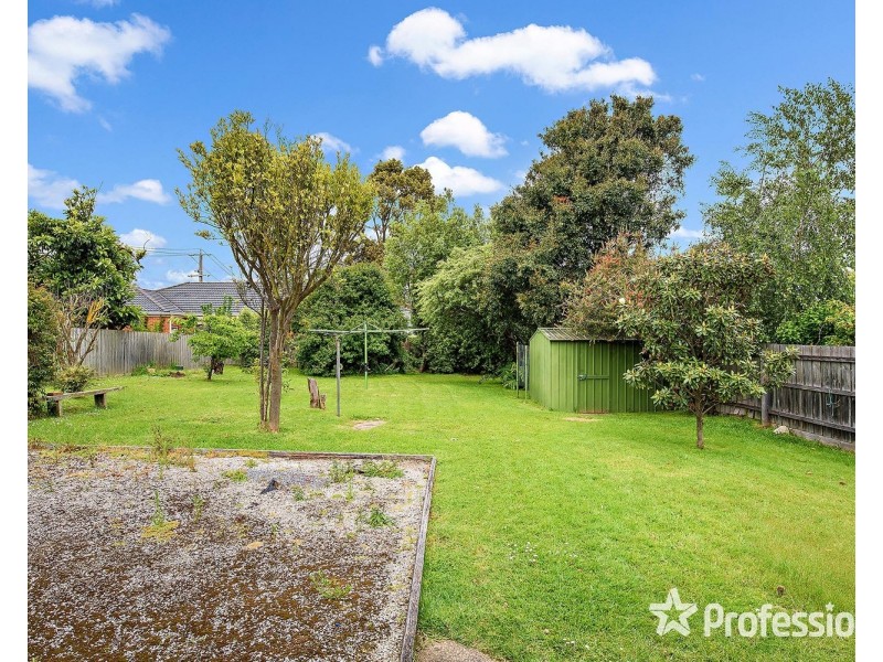 35 Rathmullen Road, Boronia VIC 3155