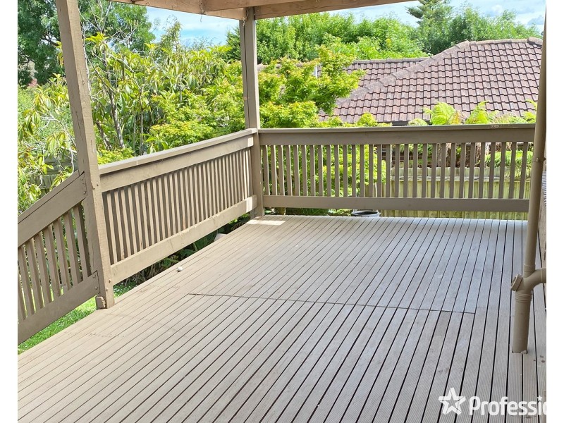 21 Levendale Avenue, Mooroolbark VIC 3138