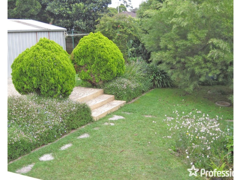 21 Levendale Avenue, Mooroolbark VIC 3138