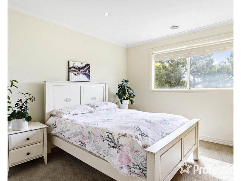 3 Valley Park Drive, Mooroolbark VIC 3138