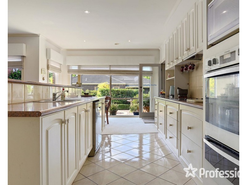 41 Yarra Valley Boulevard, Chirnside Park VIC 3116