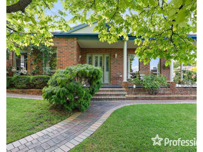 41 Yarra Valley Boulevard, Chirnside Park VIC 3116