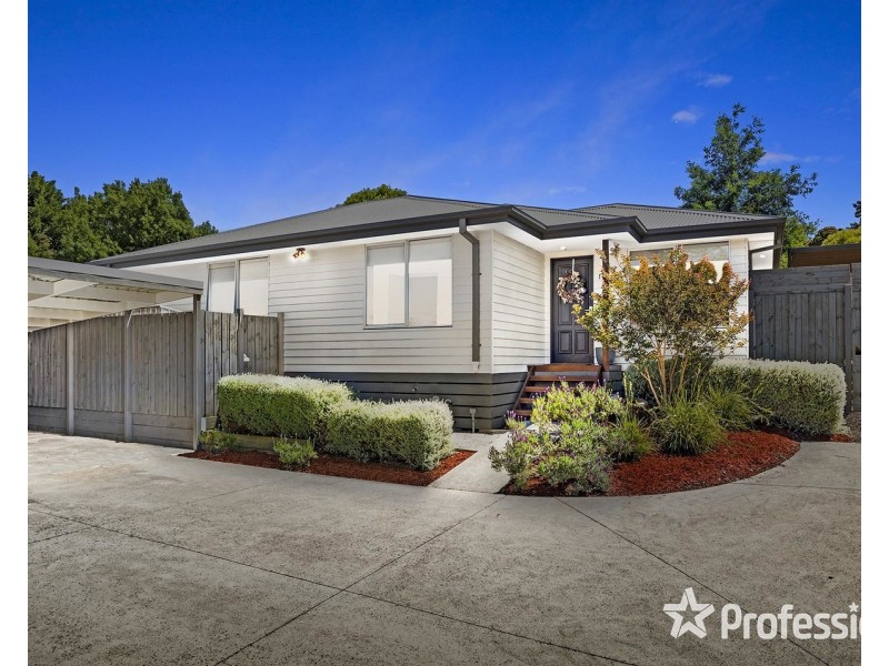14a Andrew Street, Mooroolbark VIC 3138