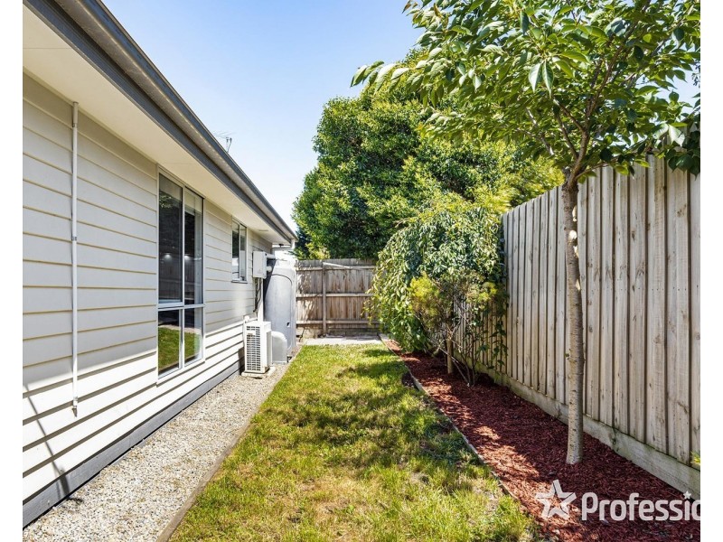 14a Andrew Street, Mooroolbark VIC 3138
