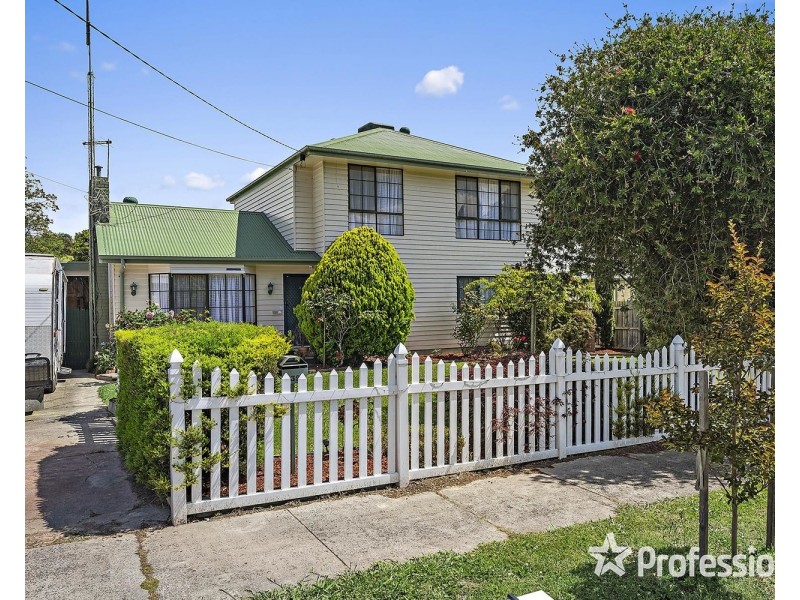 39 Byron Road, Kilsyth VIC 3137
