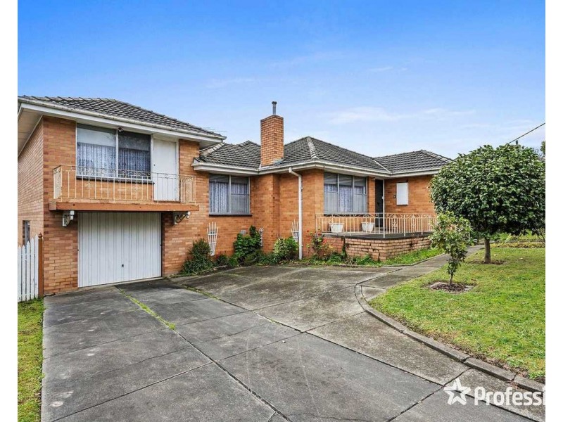 61 Manchester Road, Mooroolbark VIC 3138