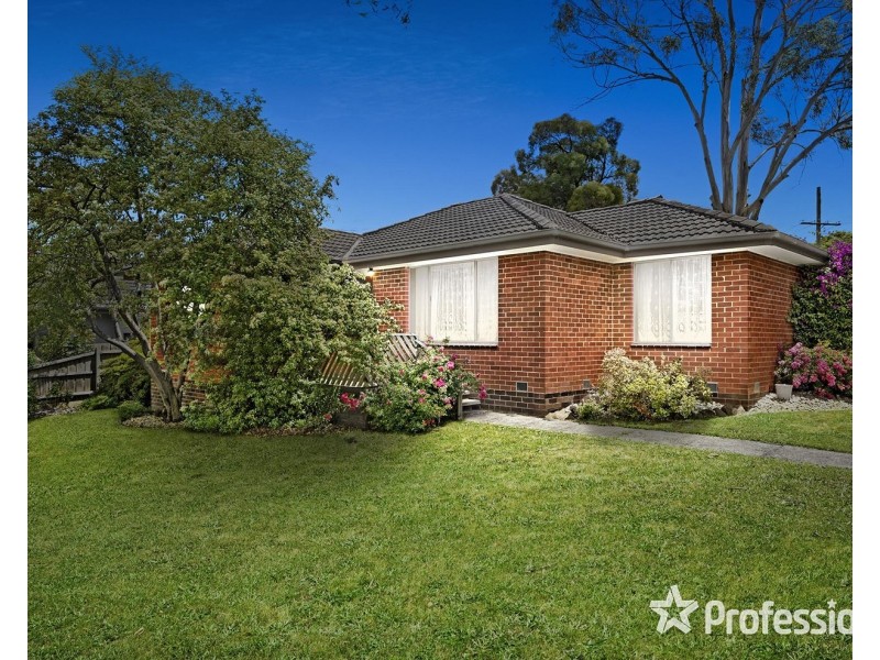 387 Hull Road, Mooroolbark VIC 3138